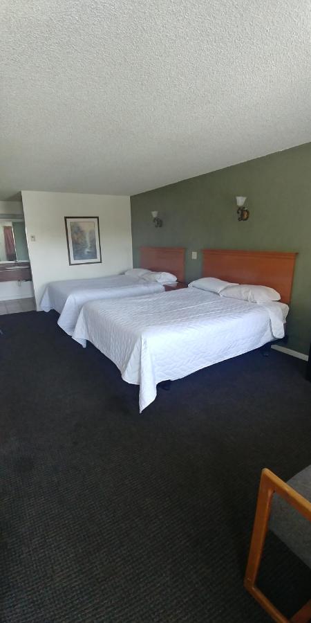 Thunderbird Motel ポカテッロ エクステリア 写真